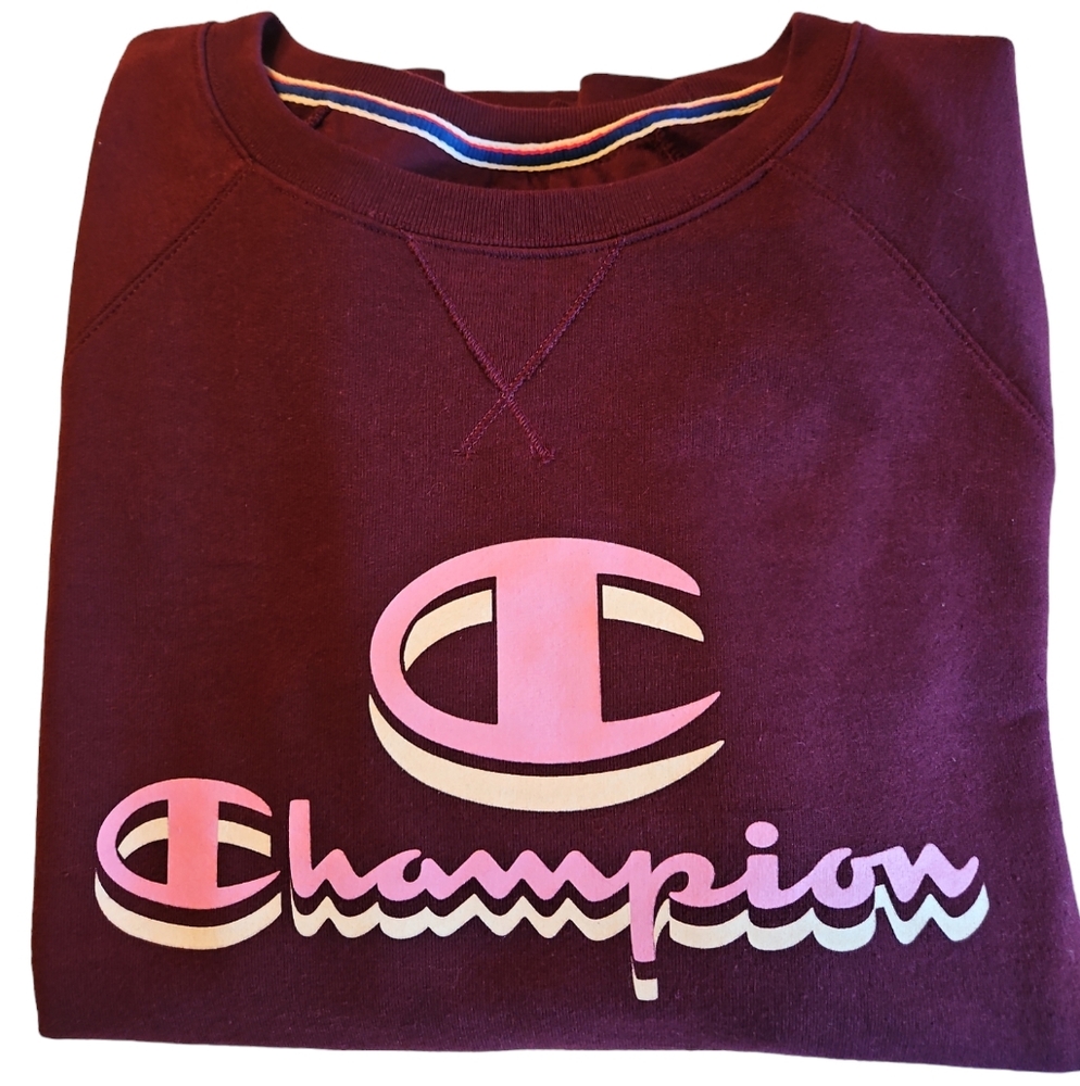 NWOT Women's Champion Crewneck Sweatshirt